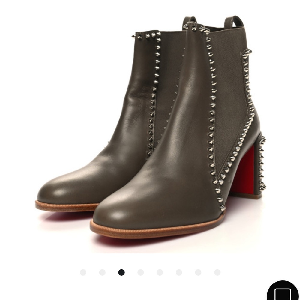 Brand new Christian Louboutin calfskin spiked zefira boots - 41